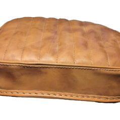 84-25 Softail, (except 19-20 FXDRS 114), 91-17 Dyna, 04-20 Sportster, (except 08-10 XR1200, 10-13 XR1200X)Vertical Suction Cup Pillion Pad Brown Leather