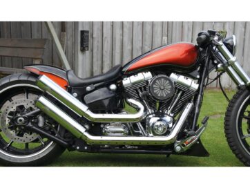 11-16 SoftailUpswept 2-2 Headers Heatshield black smooth Black