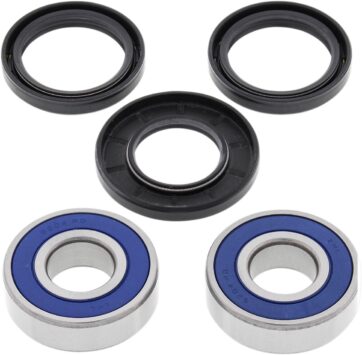 WHEEL BEARING & SEAL KIT FRONT TRIUMPH