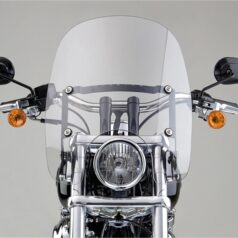 06-17 Dyna, 93-03 FXDWG, 04-05 FXDWGI, 80-85 FXWG, 84-89, 99-03, 07 FXST, 87-98, 07-10 FXSTC, 99-03, 07-09 FXSTB, 01-02, 04-06 FXSTI, 01-02, 04, 06 FXSTBI, 08-11 FXCWC, 11-12 FXS, 13 FXS 103Spartan Windshield Height: 16,25", Width: 18" Clear