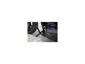 06-17 Dyna, (except 08-12, 14-17 FXDF, 10 FXDFSE2, 10-12, 14-17 FXDWG, 13 FXDF103, 13 FXDWG103, 16-17 FXDLS)Forward Control Kit Stock lenght, with AK4.7 Pegs Black Anodized