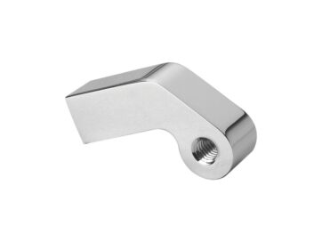 84-89, 99-03, 07 FXST, 00-03, 05, 07 FXSTD, 85 FXWG, 93-03, 07, 10-12, 14-17 FXDWGHeadlight Mounting Block Mount has 1 5/8" forward offset and 7/16" drop Chrome