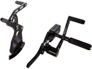 18-24 SoftailForward Control Kit 2" Forwarded, with AK4.7 Pegs Black Anodized