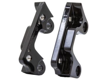 14-23 Touring, 24-25 FLHRXS, 24 FLTRK, 24 FLHTK, (except 23 FLHXSE, 23 FLTRXSE)Oversize Brake Rotor Axial Brake Caliper Adapter For 330mm (13") rotors Gloss Black Dual Disc