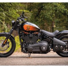 18-25 Softail, (except 18-19, 23-25 FXBR, 18-20 FXBRS 114, 18 FXBRS 114 ANX, 18-20, 25 FLFB, 18-20 FLFBS 114, 18 FLFBS 114 ANX, 18 FLFBS 114 ANV, 19-20 FXDRS 114, 21-22 FXBRS, 21-24 FLFBS, 23 FLFBS ANV)Fiber Glas Solo Seat Plate for Thunderbike Steel Fender For 200/18" Tire and OE Tank 3,5 Gal