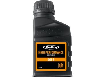 48-65 Panhead, 66-84 FL Shovel, 71-84 FX Shovel, 85-94 FX Model, 52-06 Sportster, 91-05 Dyna, 84-05 Softail, 86-04 Touring, 02-05 V-RodDOT 5 High Performance Brake Fluid 12 x 250 ml