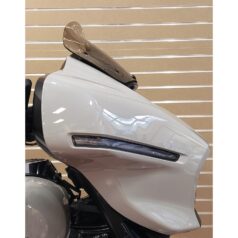 23-25 FLHXSE, 24-25 FLHX, 25 FLHXUHelix Replacement Windscreen Height: 9,5" Light Smoke