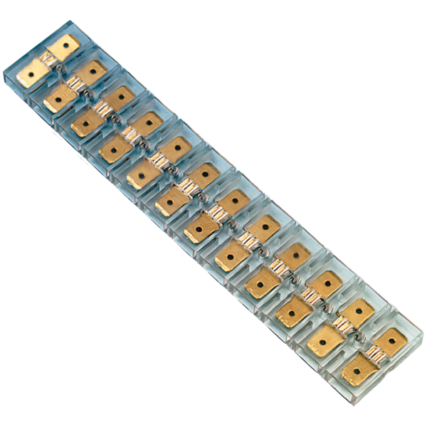 FLAT TERMINAL AND MULTIPLE FLAT CONNECTOR