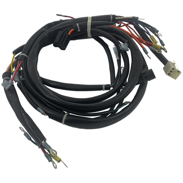 WIRING HARNESSES Main wire harness XL82-early 84