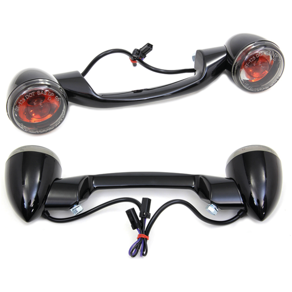 REAR TURN SIGNAL BAR WITH BULLET TURN SIGNALS Turn Signal Bar Black/Smoke FLH/T99-03