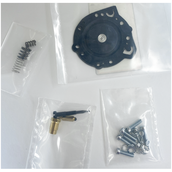 TILLOTSON CARBURETOR Tillotson deluxe gasket & hardwarekit