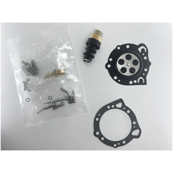 TILLOTSON CARBURETOR Tillotson gasket & hardwarekit w/acc pmp