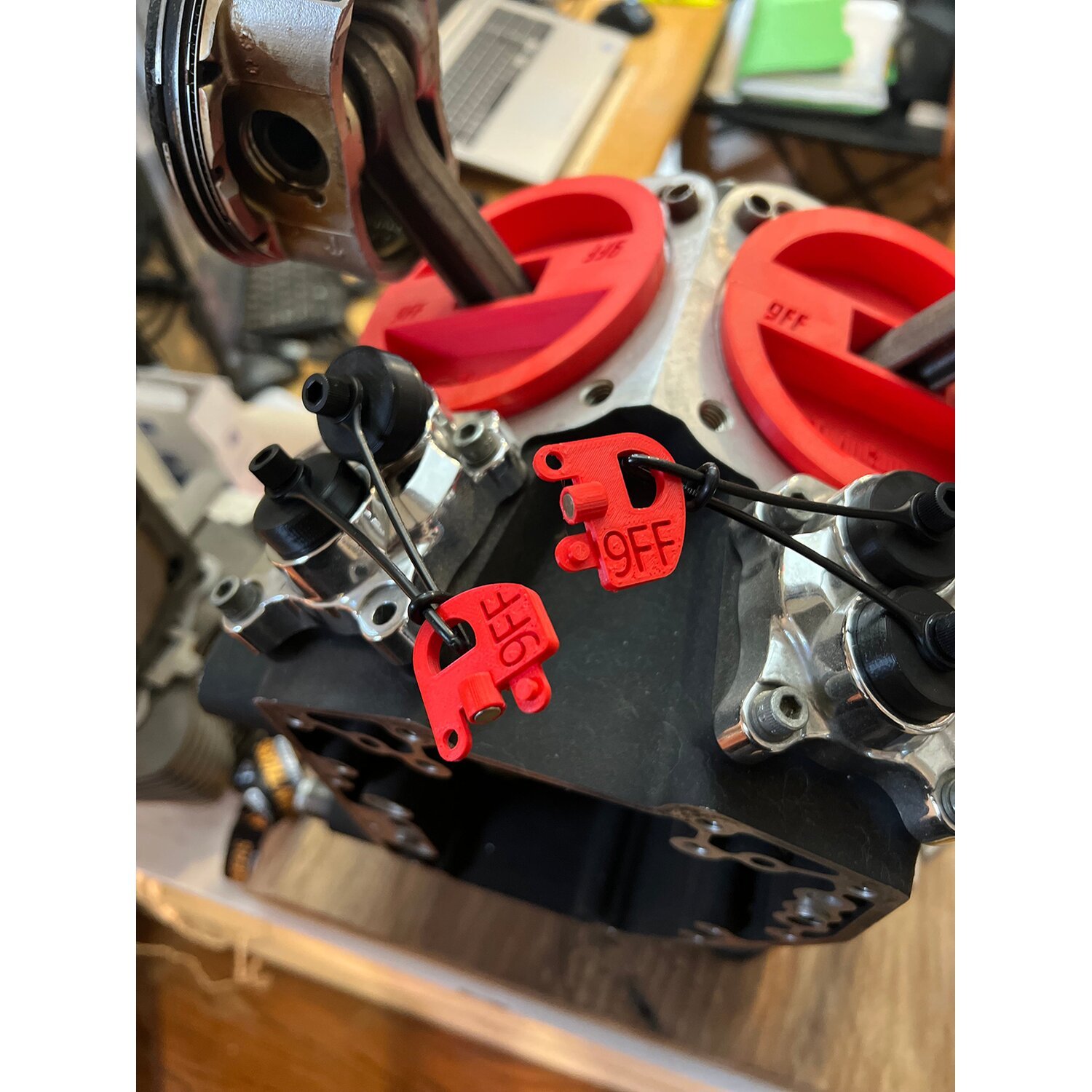 9Finger Fabrication, Tappet Block Plug Set