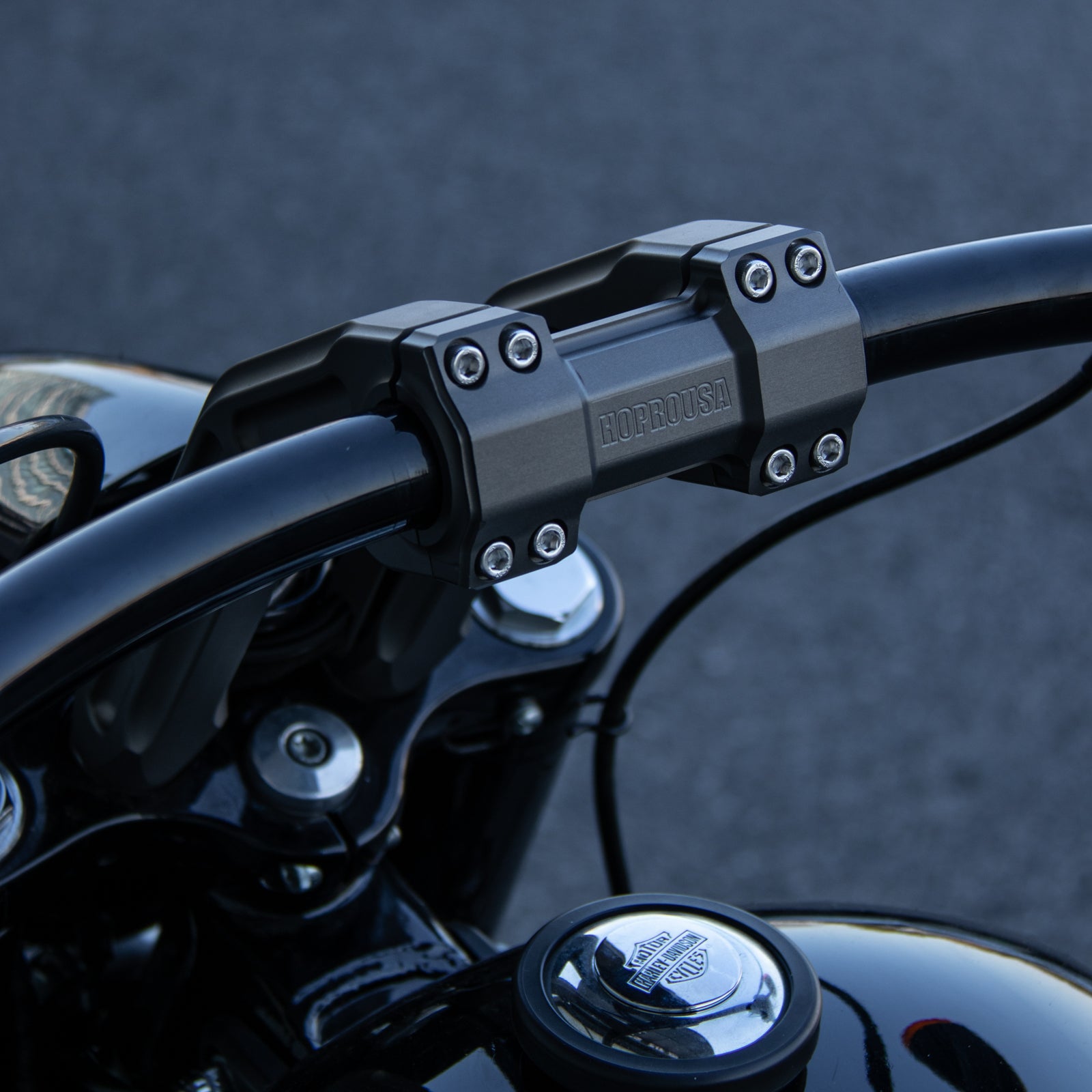 2.5" Pullback för 1 /1.25" Styre - Softail, Dyna, M8 Touring - Svart / 12" - Bild 2