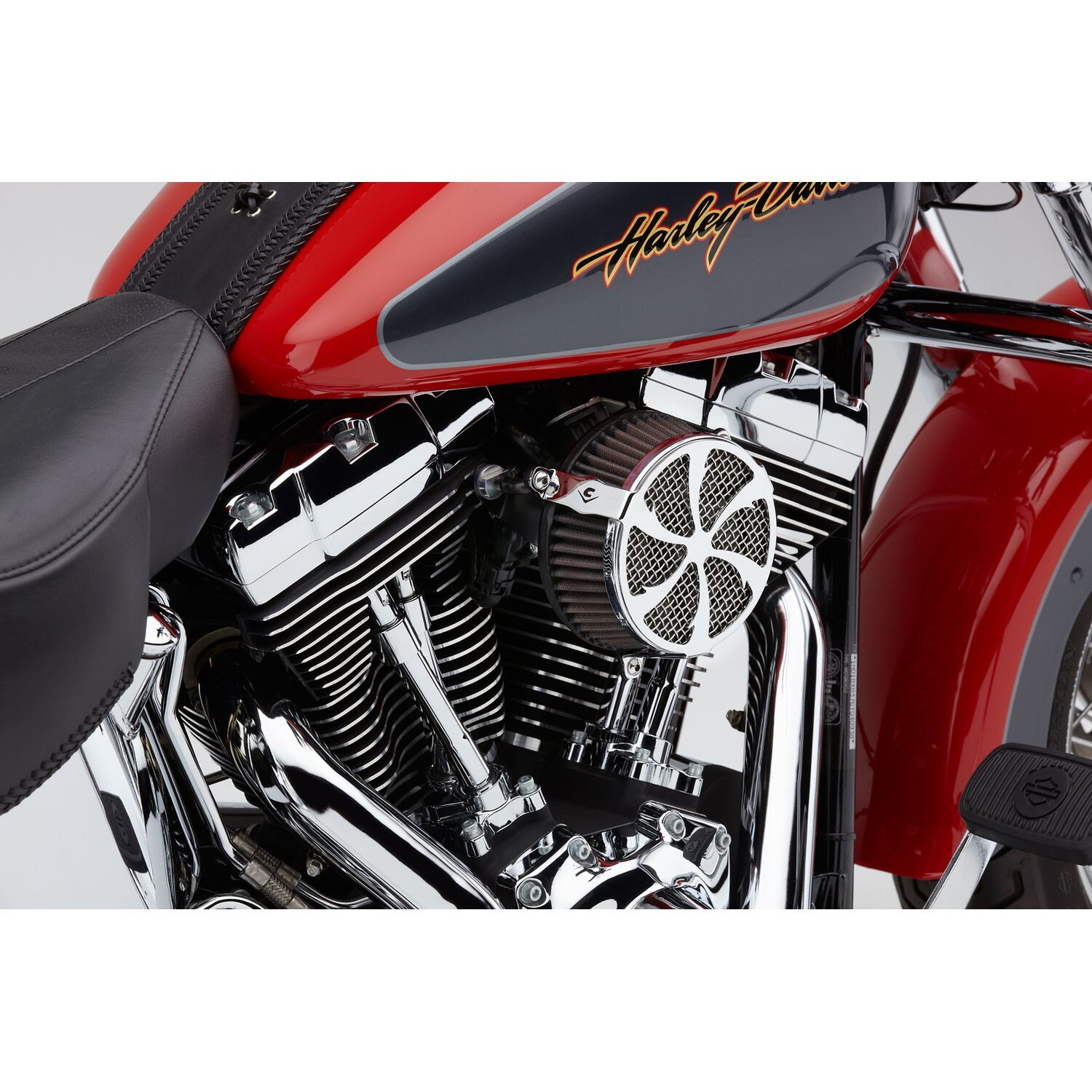 naked air cleaner kit. Swept, chrome 18-24 (NU) Softail; 17-25 FLT/Touring (excl. 24-25 FLHX 117; 2025 FLHXU; 24-25