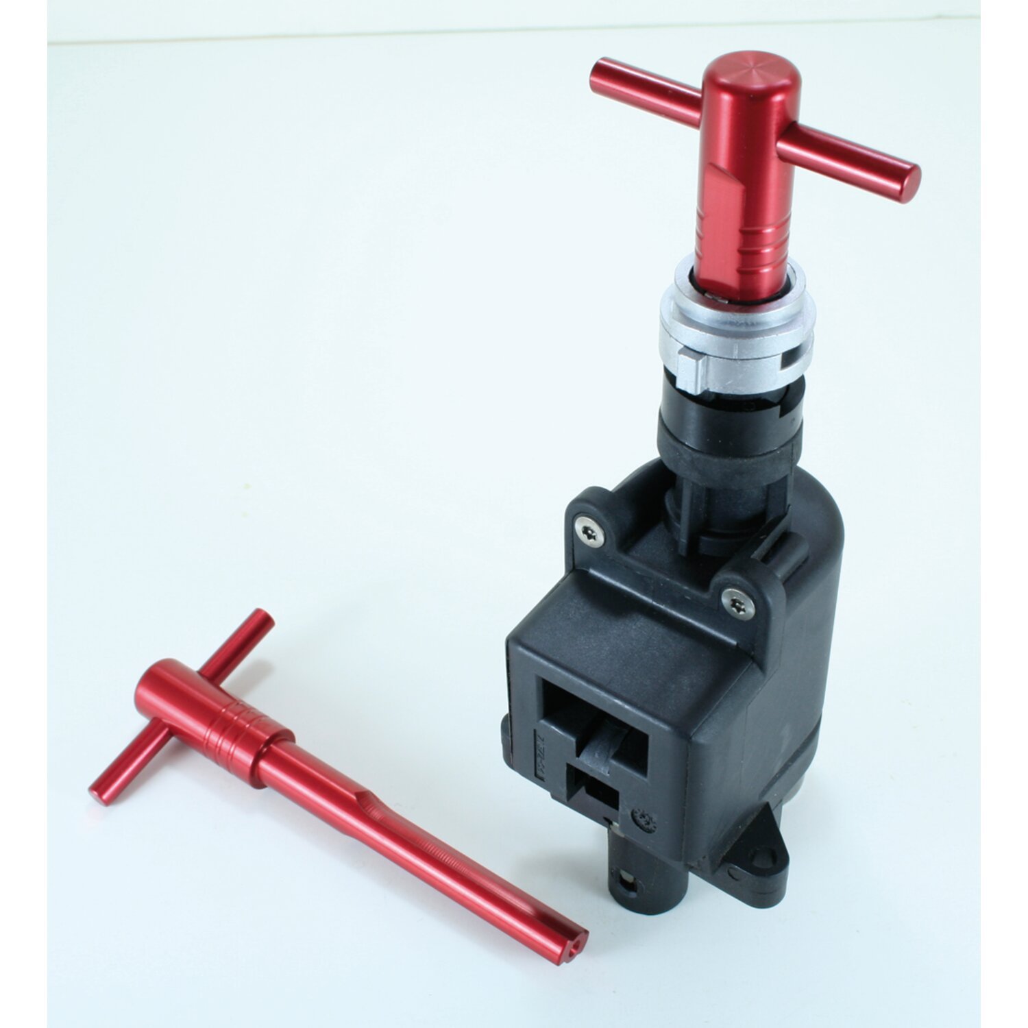 ignition switch housing tool 03-13 Touring; 02-17 V-Rod (NU)