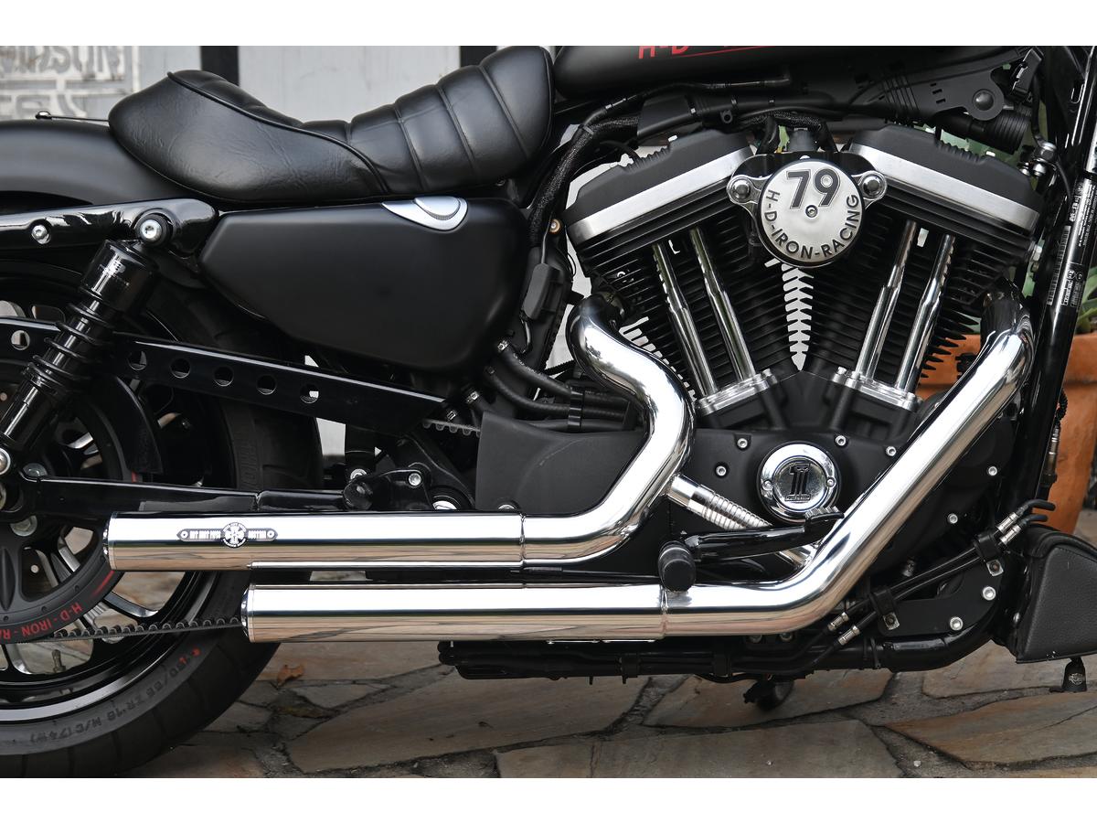 Top Chopp Staggered Without Heat Shield, Polished 2,5" - 04-16 Sportster,