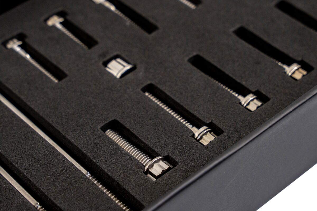 Harware KIT Titanium M8 Primary Cover - Bild 2
